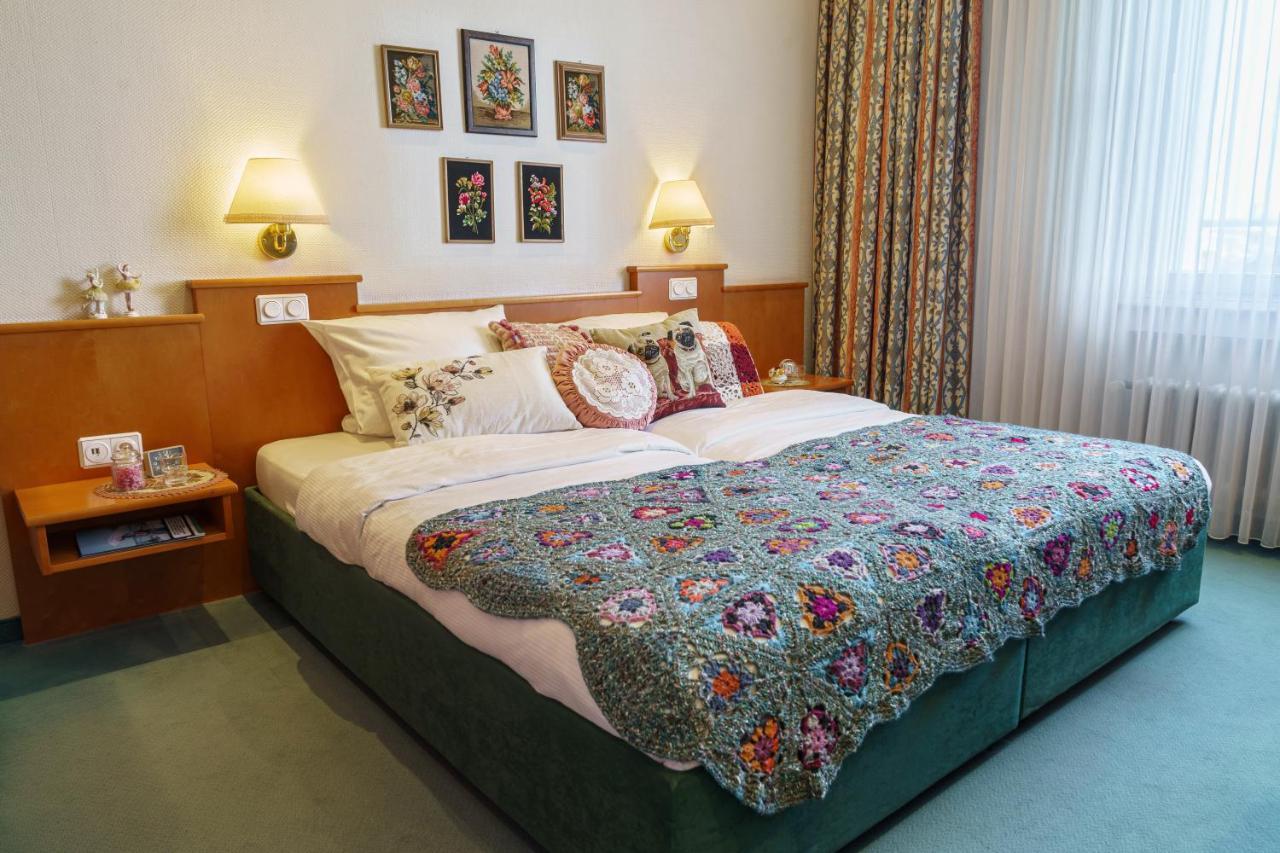 Hotel Tante Alma's Lasthaus Am Ring 3*